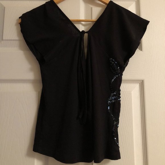 Cute Smart Casual Black Top with butterfly sequin - Picture 1 of 2